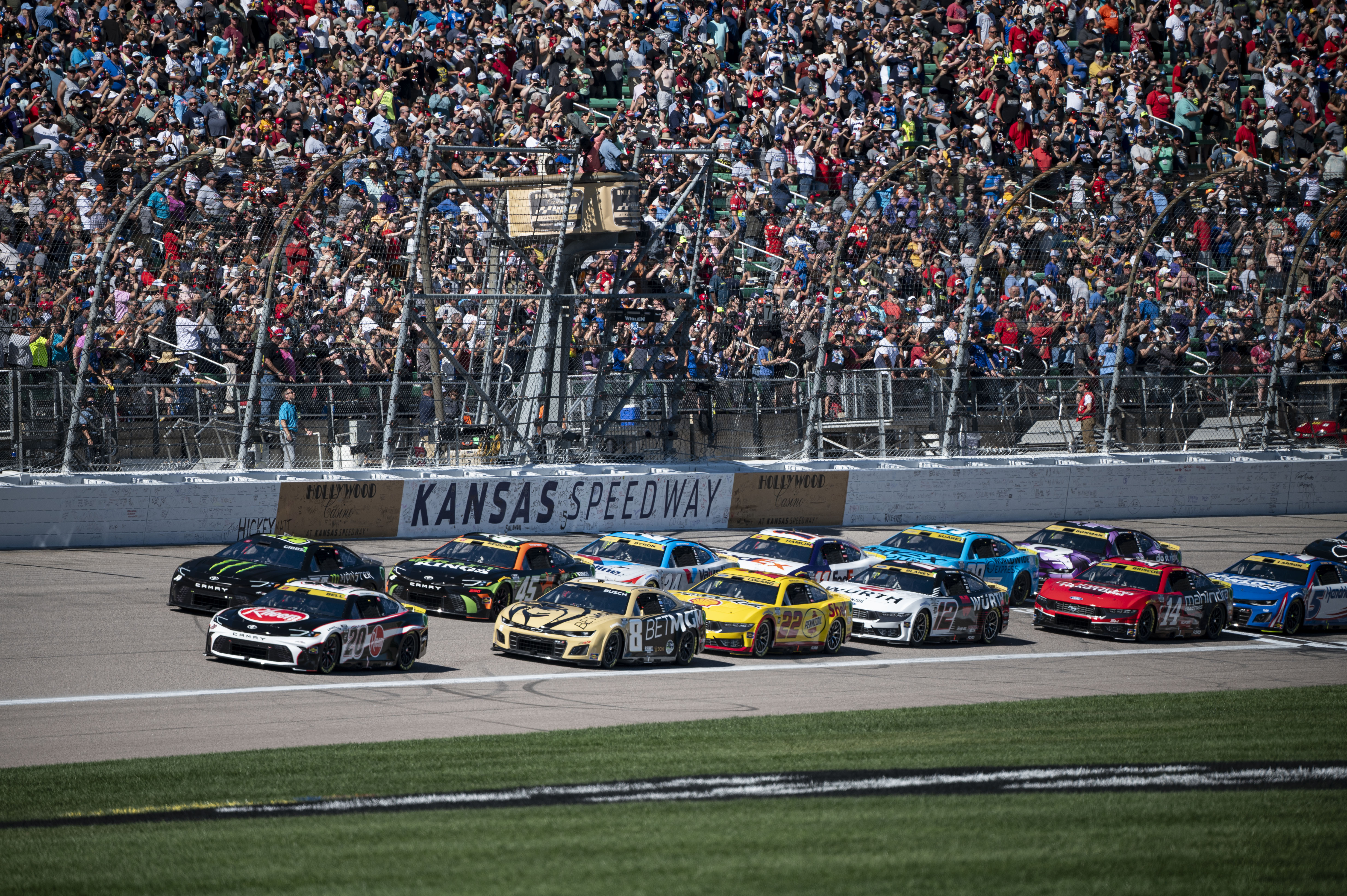 NASCAR: Hollywood Casino 400