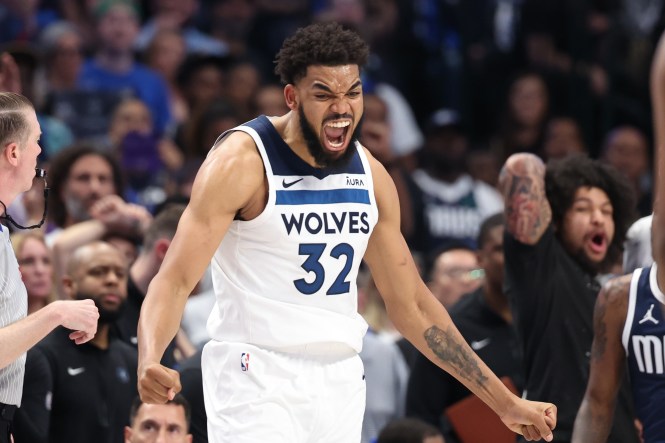 New York Knicks insider reveals rumors on why Karl-Anthony Towns trade happened now and surprising shift in trade startegy