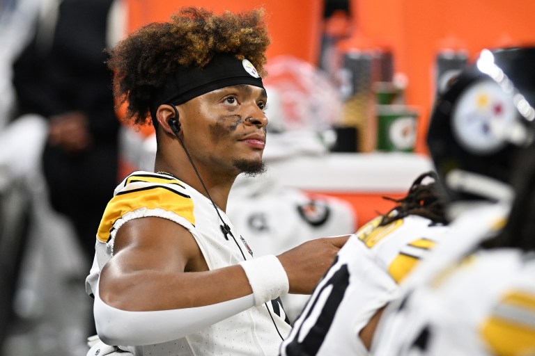 Pittsburgh Steelers, Justin Fields