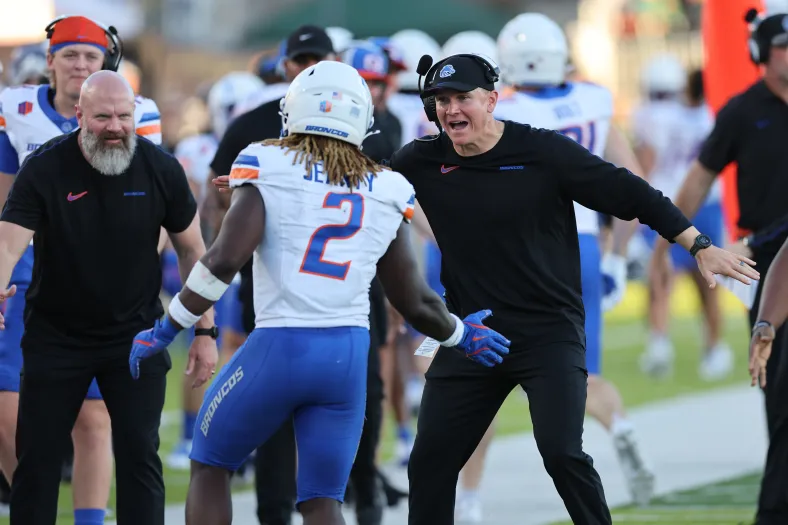 NCAA Football: Boise State at Hawaii