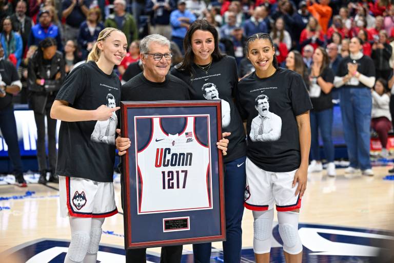 Geno Auriemma