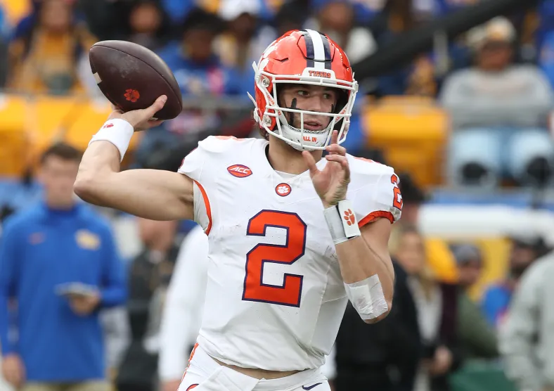 NCAA Football: Clemson at Pittsburgh