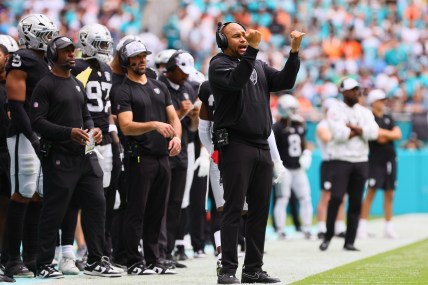 Las Vegas Raiders coach Antonio Pierce