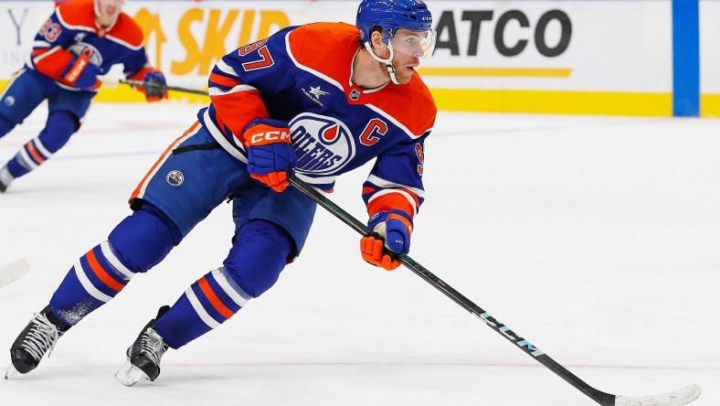 NHL: New York Islanders at Edmonton Oilers