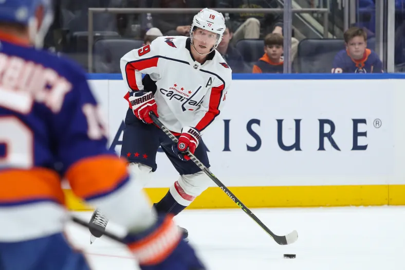 NHL: Washington Capitals at New York Islanders