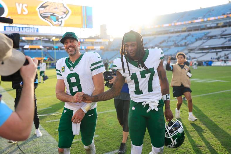 Aaron Rodgers, Davante Adams, New York Jets