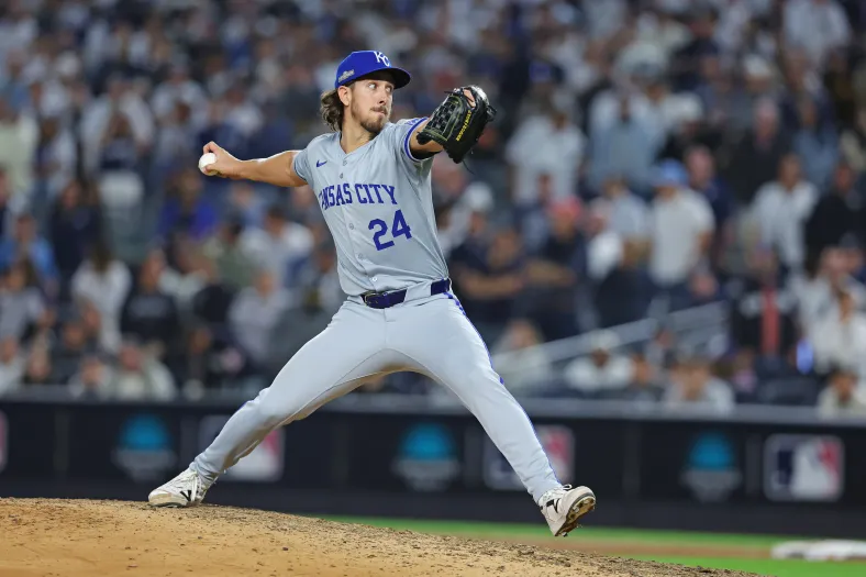 EXPLOSIVE: Los Angeles Dodgers and Chicago White Sox linked to former All-Star pitcher plotting to become next two-way MLB player - News 365