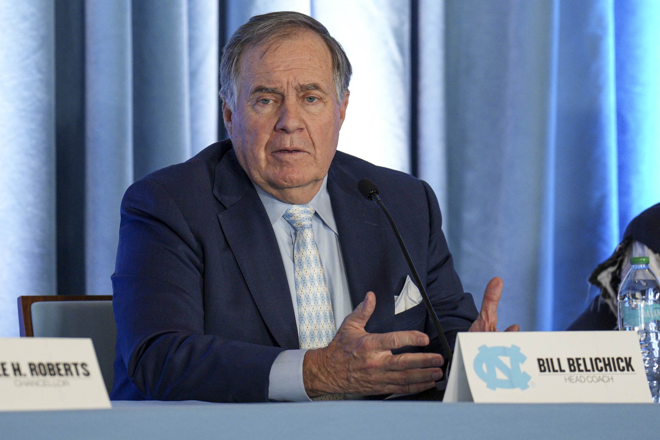 Grading college football coaching hires