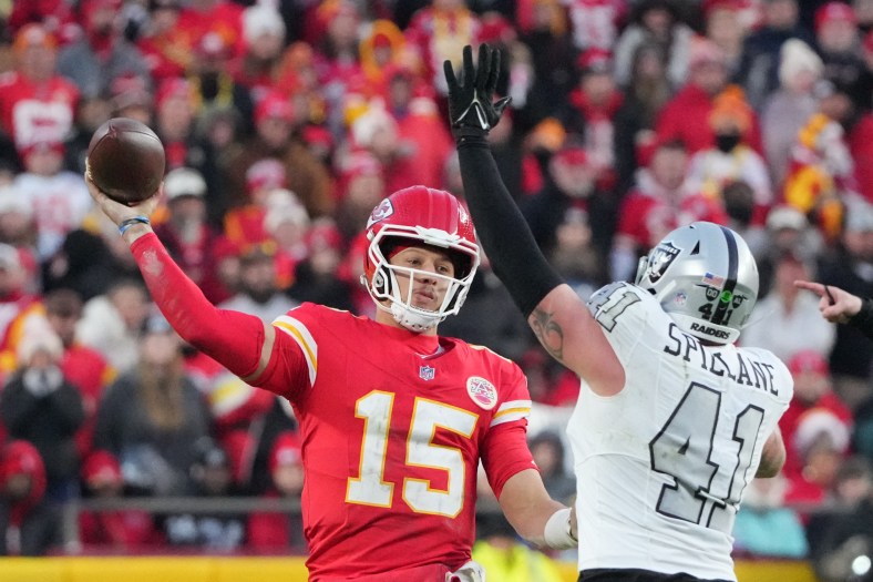 NFL: Las Vegas Raiders at Kansas City Chiefs