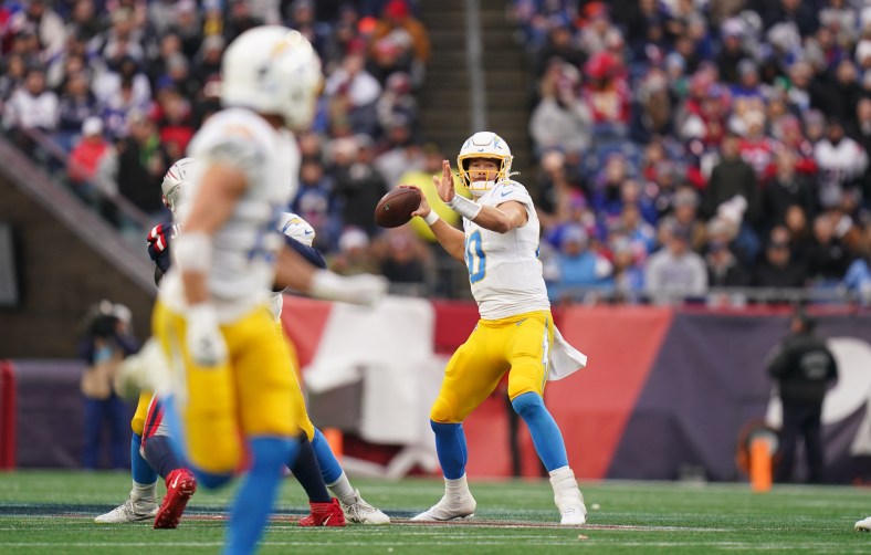 NFL: Los Angeles Chargers at New England Patriots