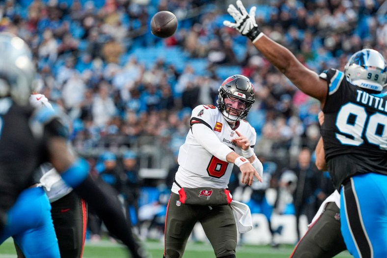 NFL: Tampa Bay Buccaneers at Carolina Panthers