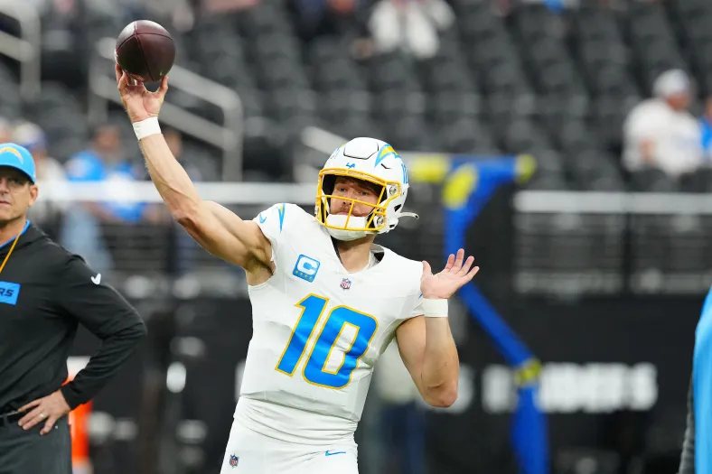 NFL: Los Angeles Chargers at Las Vegas Raiders