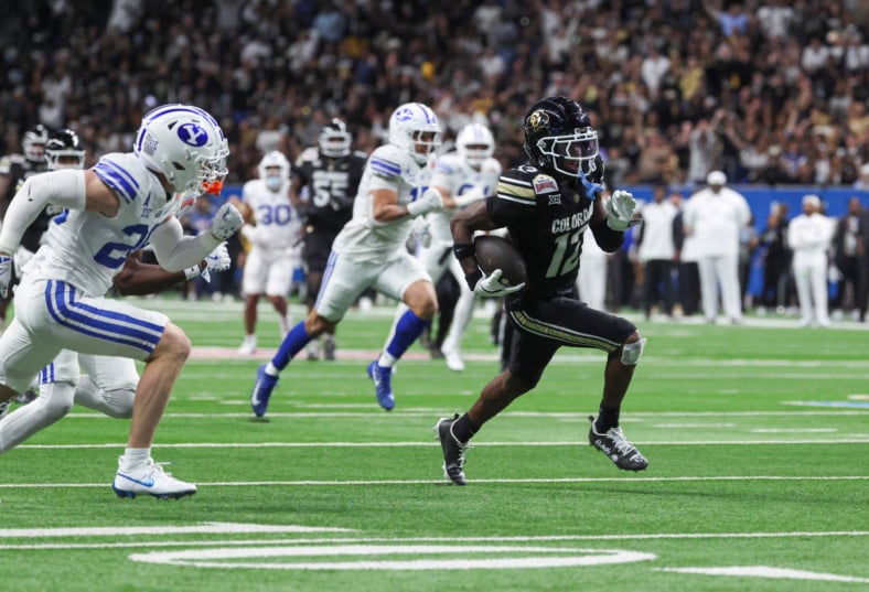 NCAA足球：科罗拉多州的Alamo Bowl-Brigham Young