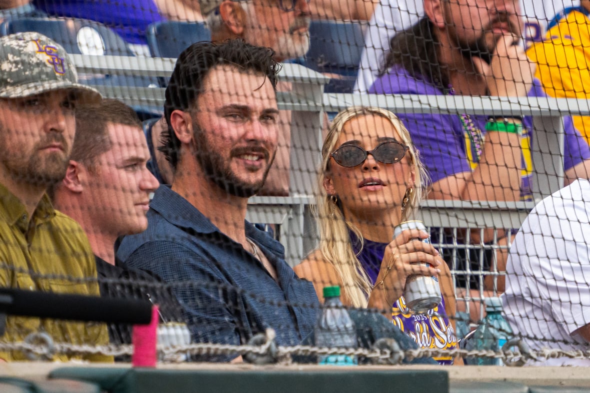 https://sportsnaut.com/wp-content/uploads/2025/06/NCAA-Baseball-College-World-Series-LSU-v-UCLA-26471459-1180x787.jpg