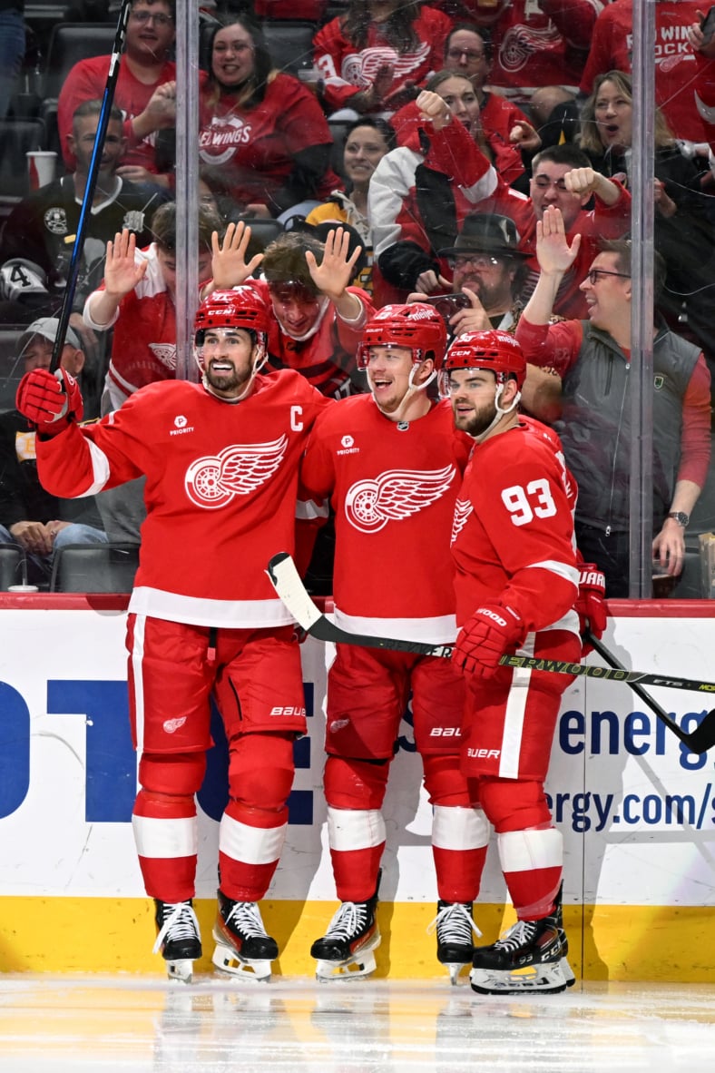 https://sportsnaut.com/wp-content/uploads/2025/07/NHL-Boston-Bruins-at-Detroit-Red-Wings-25804805-788x1182.jpg