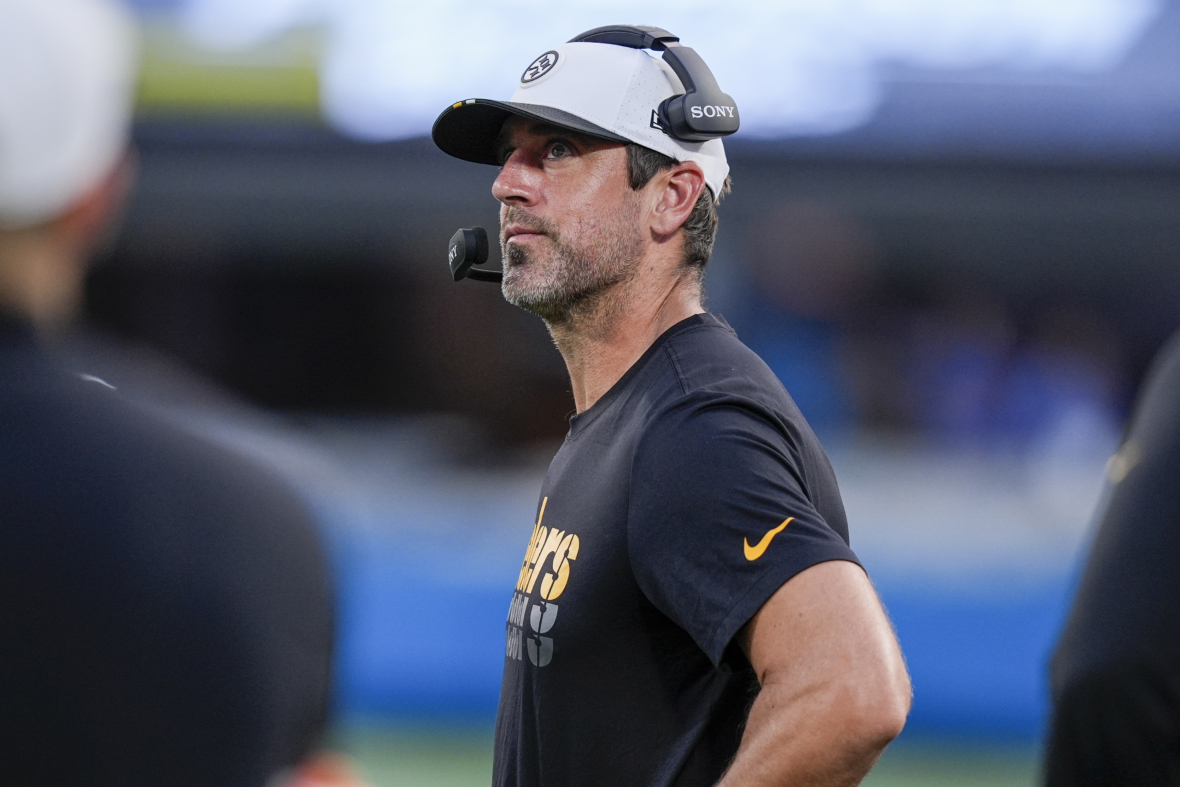 Pittsburgh Steelers quarterback Aaron Rodgers