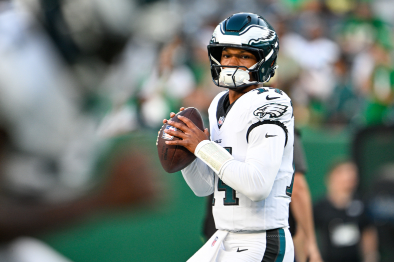 Philadelphia Eagles quarterback Dorian Thompson-Robinson