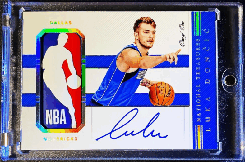2018-19 Panini National Treasures Luka Doncic Rookie Logoman Autograph 1/1