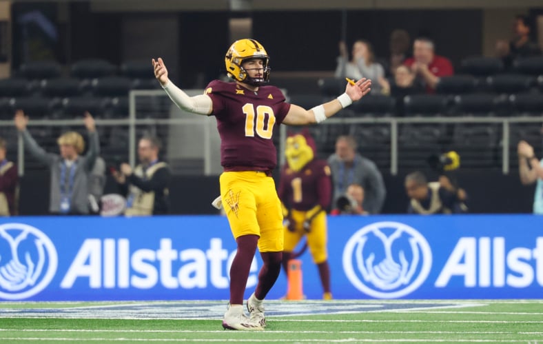 Top 25 college football rankings