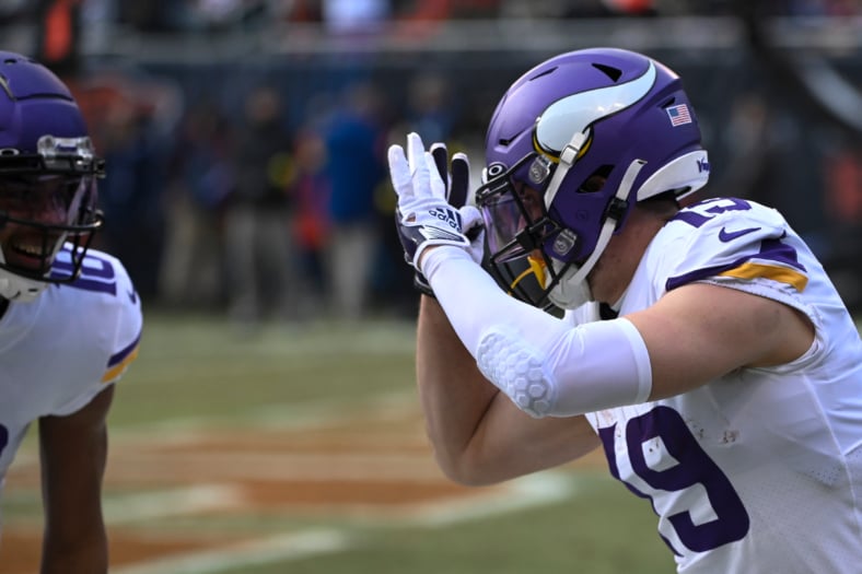 NFL: Minnesota Vikings at Chicago Bears