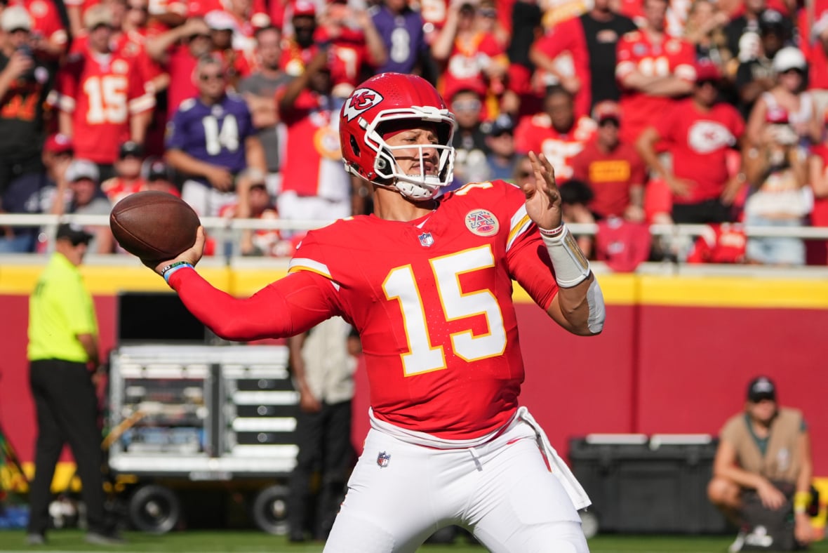 https://sportsnaut.com/wp-content/uploads/2025/09/NFL-Baltimore-Ravens-at-Kansas-City-Chiefs-27196103-1-1180x788.jpg