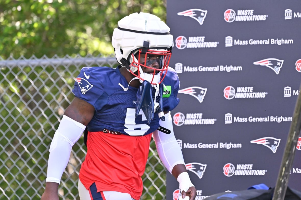 https://sportsnaut.com/wp-content/uploads/2025/09/NFL-New-England-Patriots-Training-Camp-26736118-1-1180x787.jpg