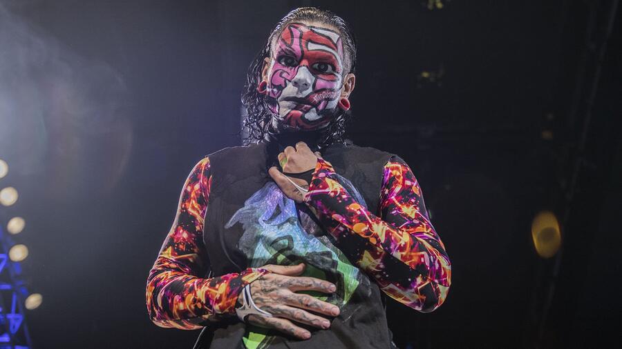 https://sportsnaut.com/wp-content/uploads/2025/10/Jeff_Hardy_Bio-37ebc027d0af9203fd5739121f47a19b.jpg