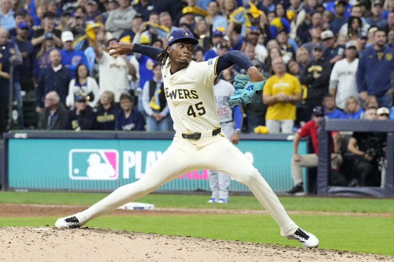 MLB: Playoffs-Chicago Cubs at Milwaukee Brewers