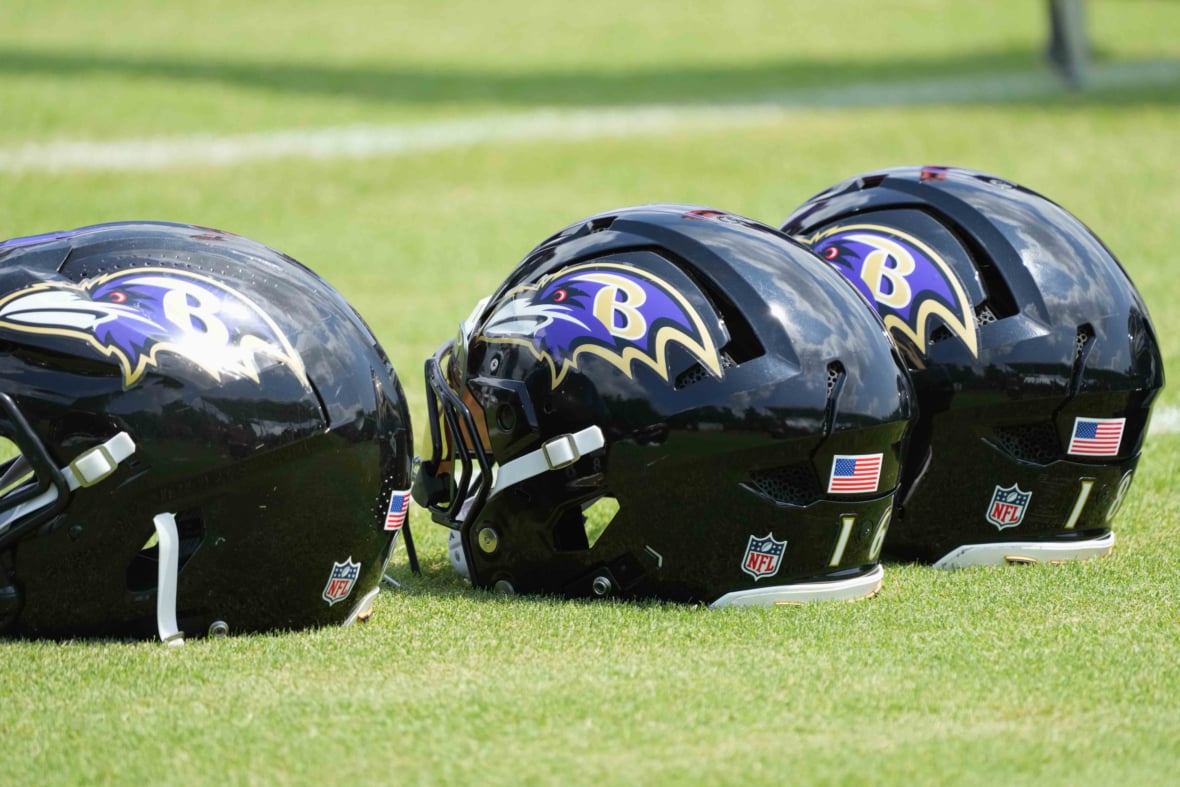 https://sportsnaut.com/wp-content/uploads/2025/10/NFL-Baltimore-Ravens-Training-Camp-26693335-1-1180x787.jpg