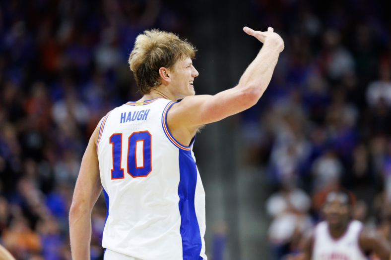 college basketball rankings