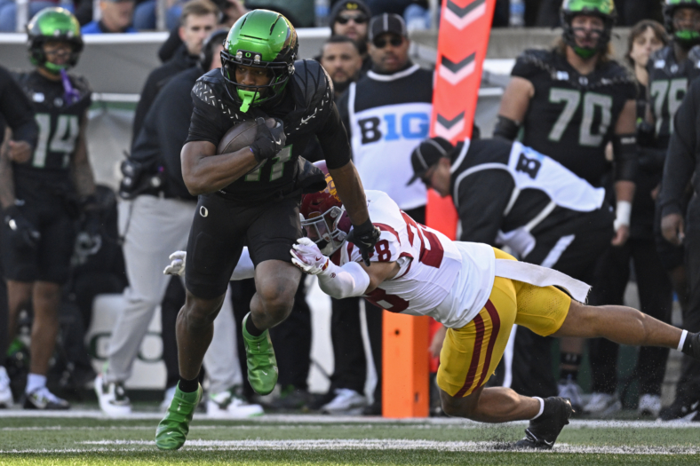 USC Trojans vs Oregon Ducks