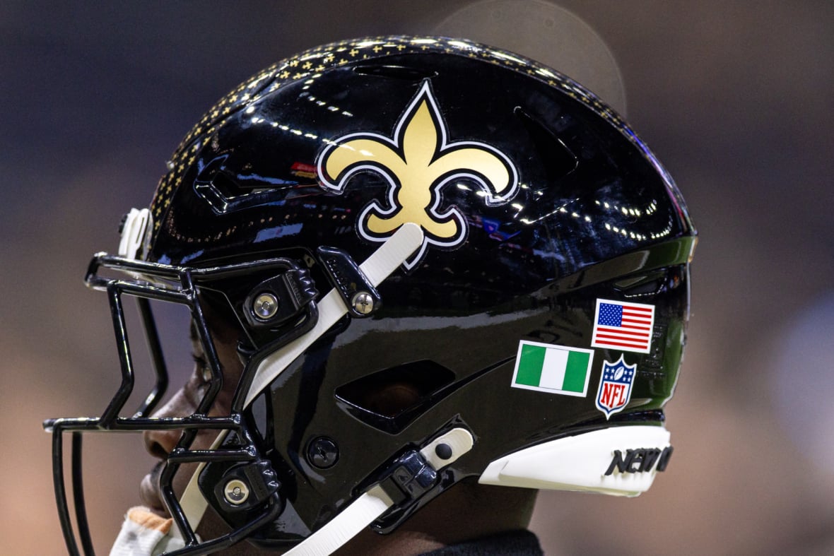 https://sportsnaut.com/wp-content/uploads/2025/11/NFL-Arizona-Cardinals-at-New-Orleans-Saints-27026524-1180x787.jpg
