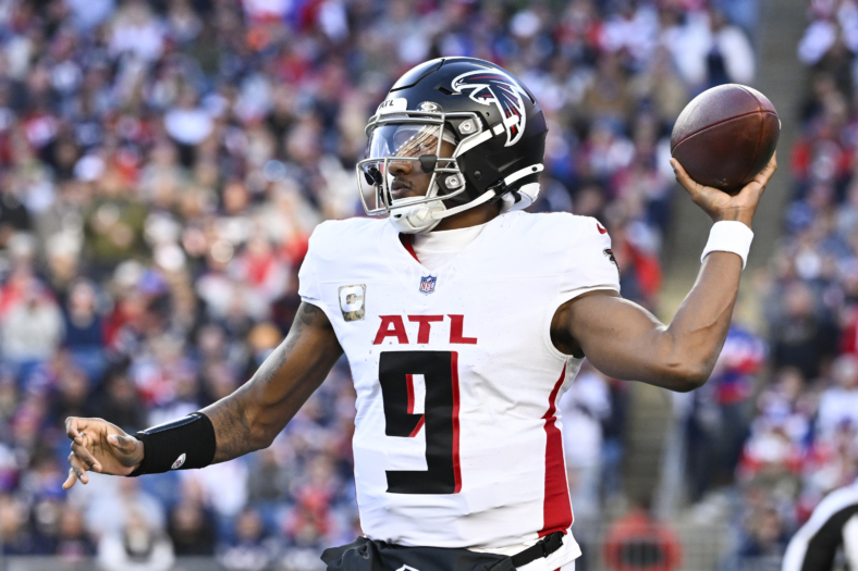 NFL: Atlanta Falcons at New England Patriots