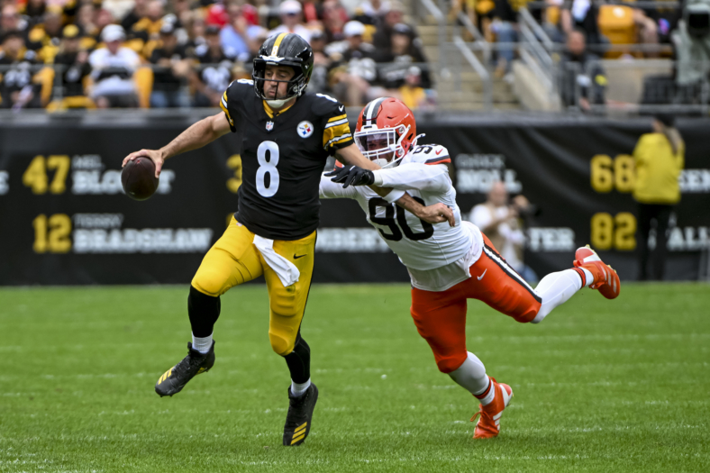 NFL: Cleveland Browns at Pittsburgh Steelers