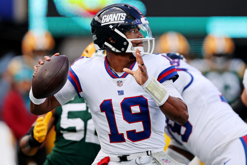 NFL: Green Bay Packers at New York Giants