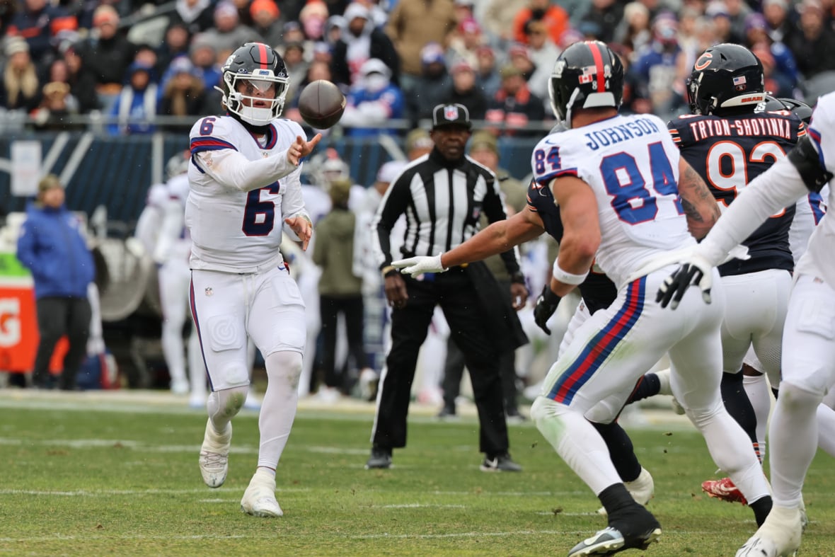 NFL: New York Giants at Chicago Bears