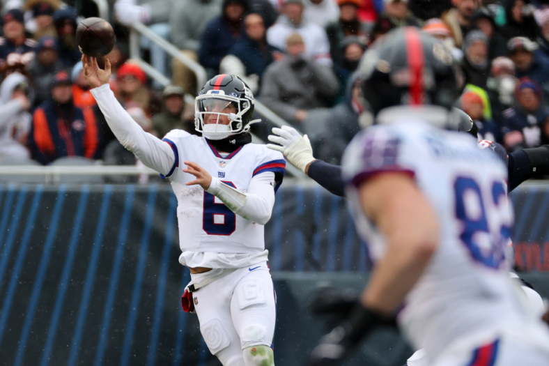 NFL: New York Giants at Chicago Bears