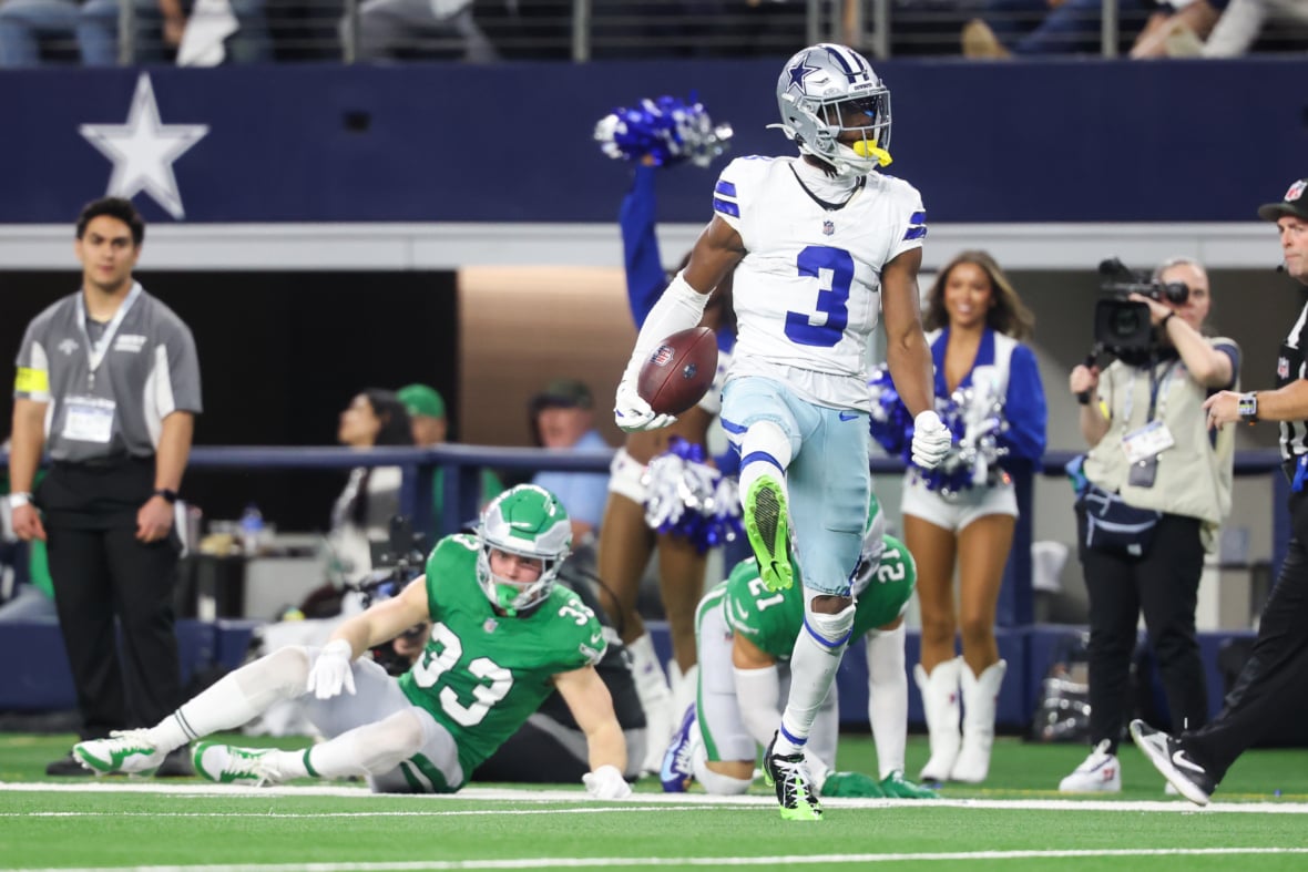 https://sportsnaut.com/wp-content/uploads/2025/11/NFL-Philadelphia-Eagles-at-Dallas-Cowboys-27666689-1180x787.jpg