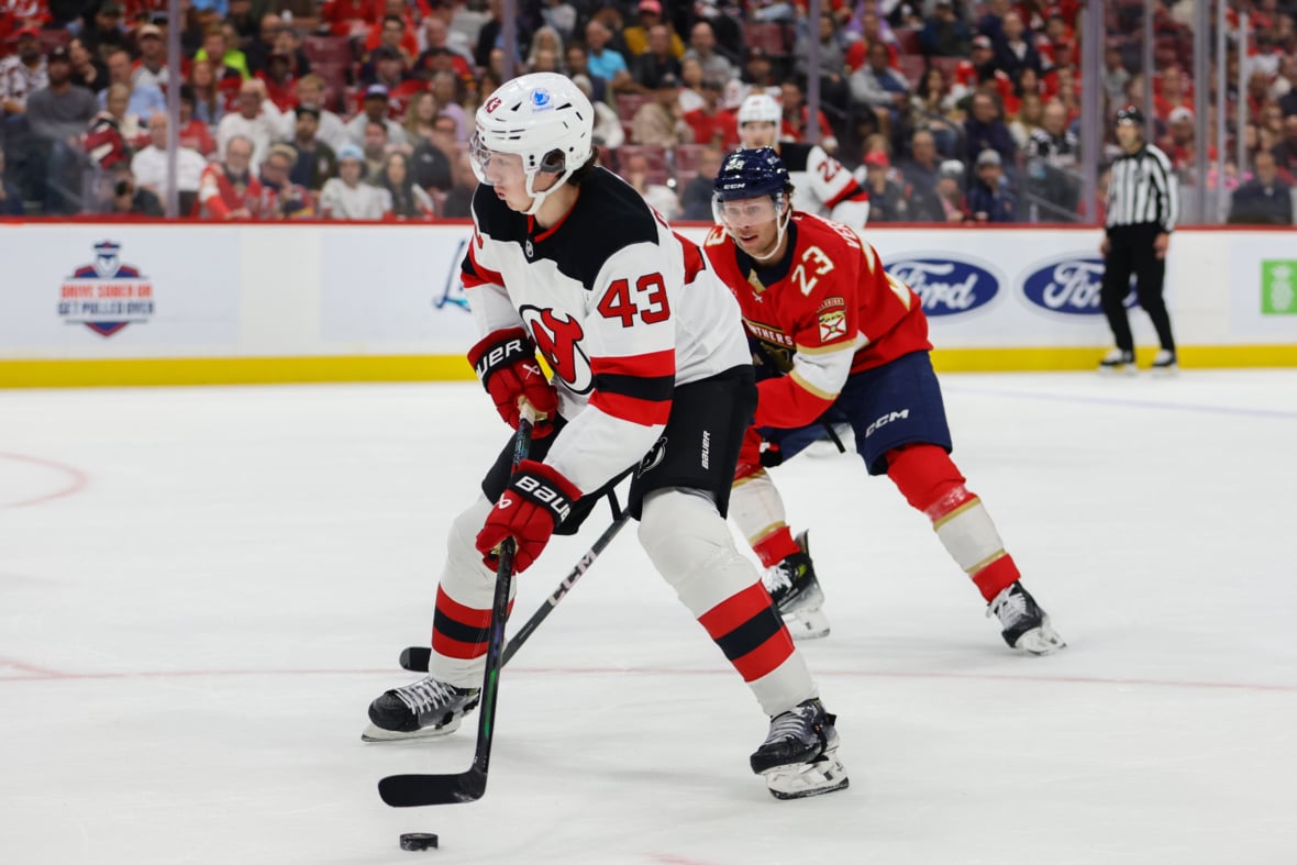 https://sportsnaut.com/wp-content/uploads/2025/11/NHL-New-Jersey-Devils-at-Florida-Panthers-24747356-1180x787.jpg
