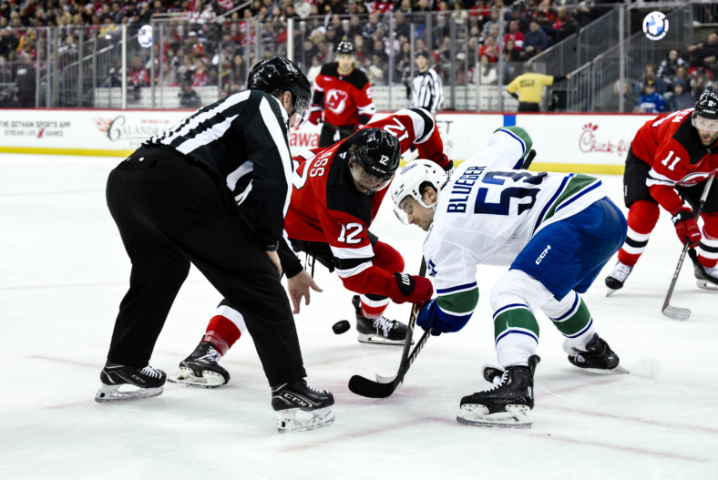 NHL: Vancouver Canucks at New Jersey Devils