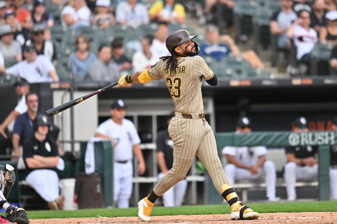 https://sportsnaut.com/wp-content/uploads/2025/12/MLB-San-Diego-Padres-at-Chicago-White-Sox-27141051-1180x787.jpg