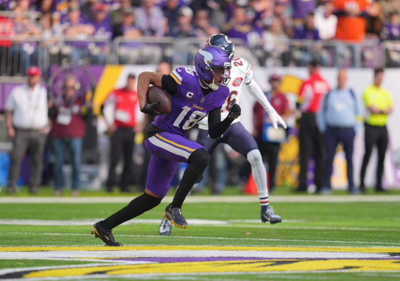 NFL: Chicago Bears at Minnesota Vikings
