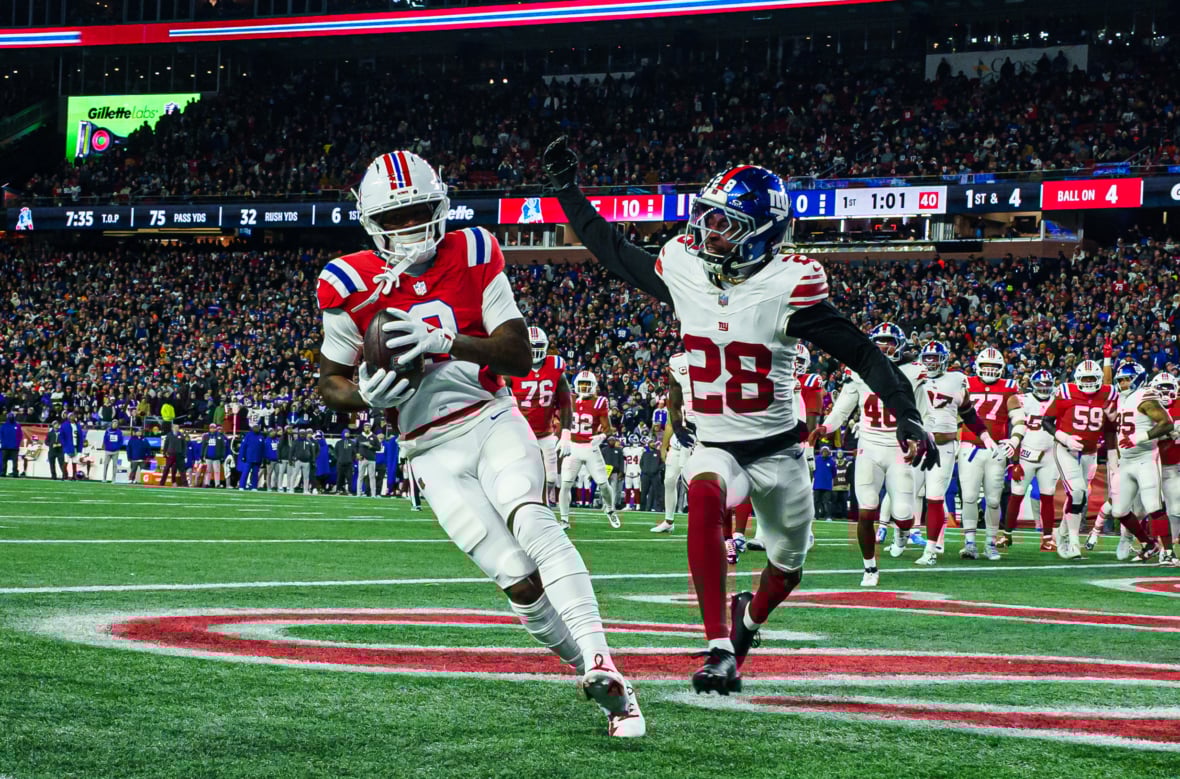 NFL: New York Giants at New England Patriots
