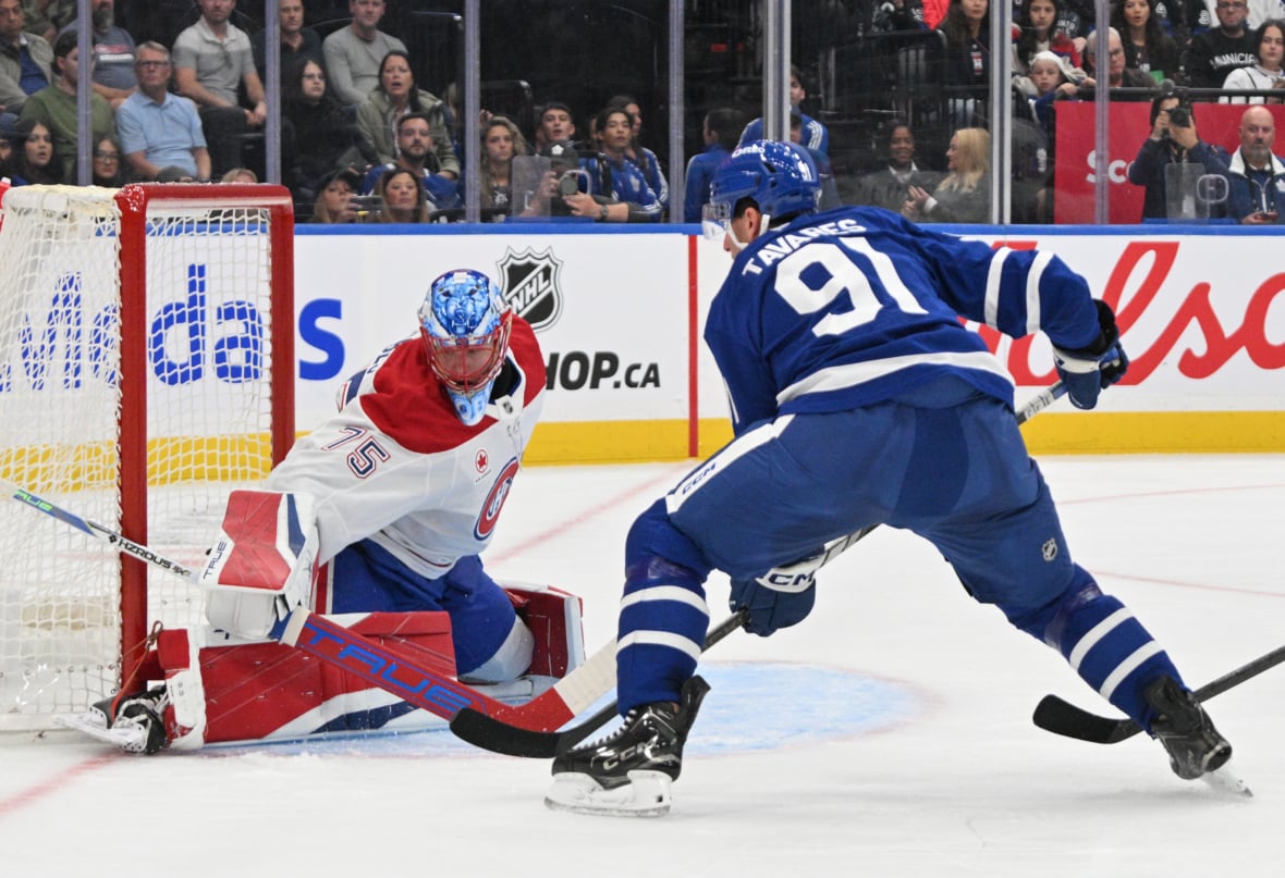 https://sportsnaut.com/wp-content/uploads/2025/12/NHL-Preseason-Montreal-Canadiens-at-Toronto-Maple-Leafs-24331633-1180x807.jpg