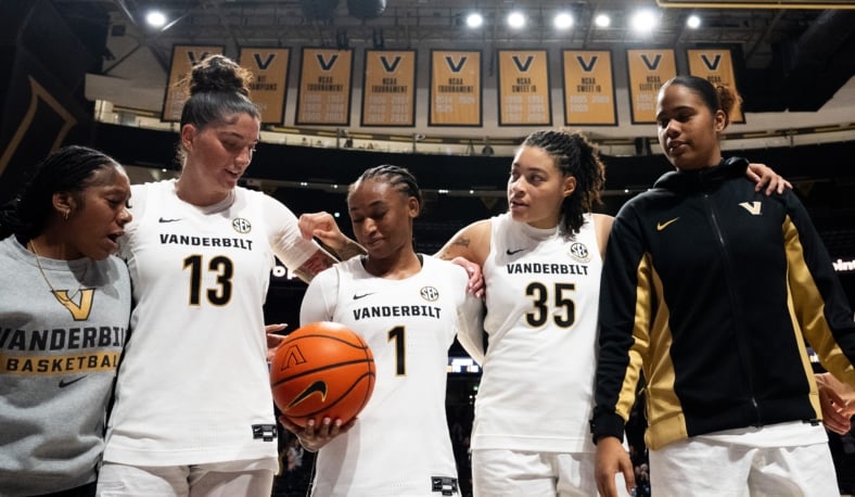 college basketball rankings