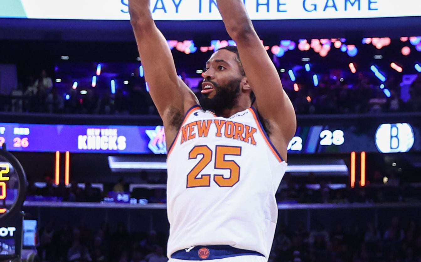 https://sportsnaut.com/wp-content/uploads/2026/01/NBA-Brooklyn-Nets-at-New-York-Knicks-28056432-e1769525542479.jpg