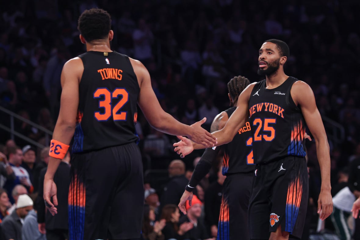 https://sportsnaut.com/wp-content/uploads/2026/01/NBA-Milwaukee-Bucks-at-New-York-Knicks-27696998-1180x787.jpg