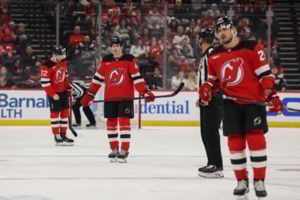 NHL: Carolina Hurricanes at New Jersey Devils
