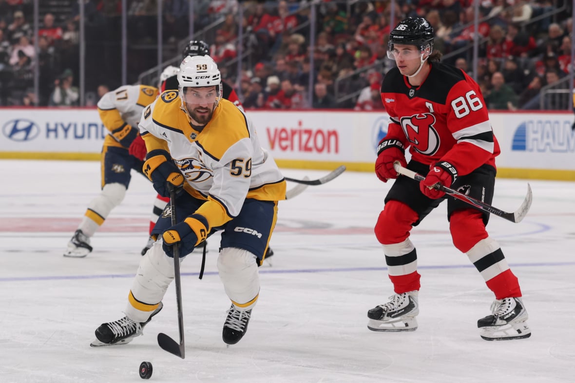 https://sportsnaut.com/wp-content/uploads/2026/01/NHL-Nashville-Predators-at-New-Jersey-Devils-28114209-1180x786.jpg