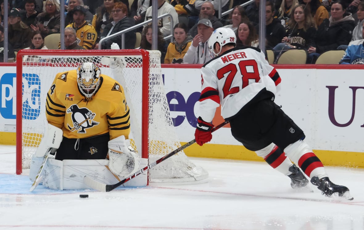 https://sportsnaut.com/wp-content/uploads/2026/01/NHL-New-Jersey-Devils-at-Pittsburgh-Penguins-27962797-1180x748.jpg